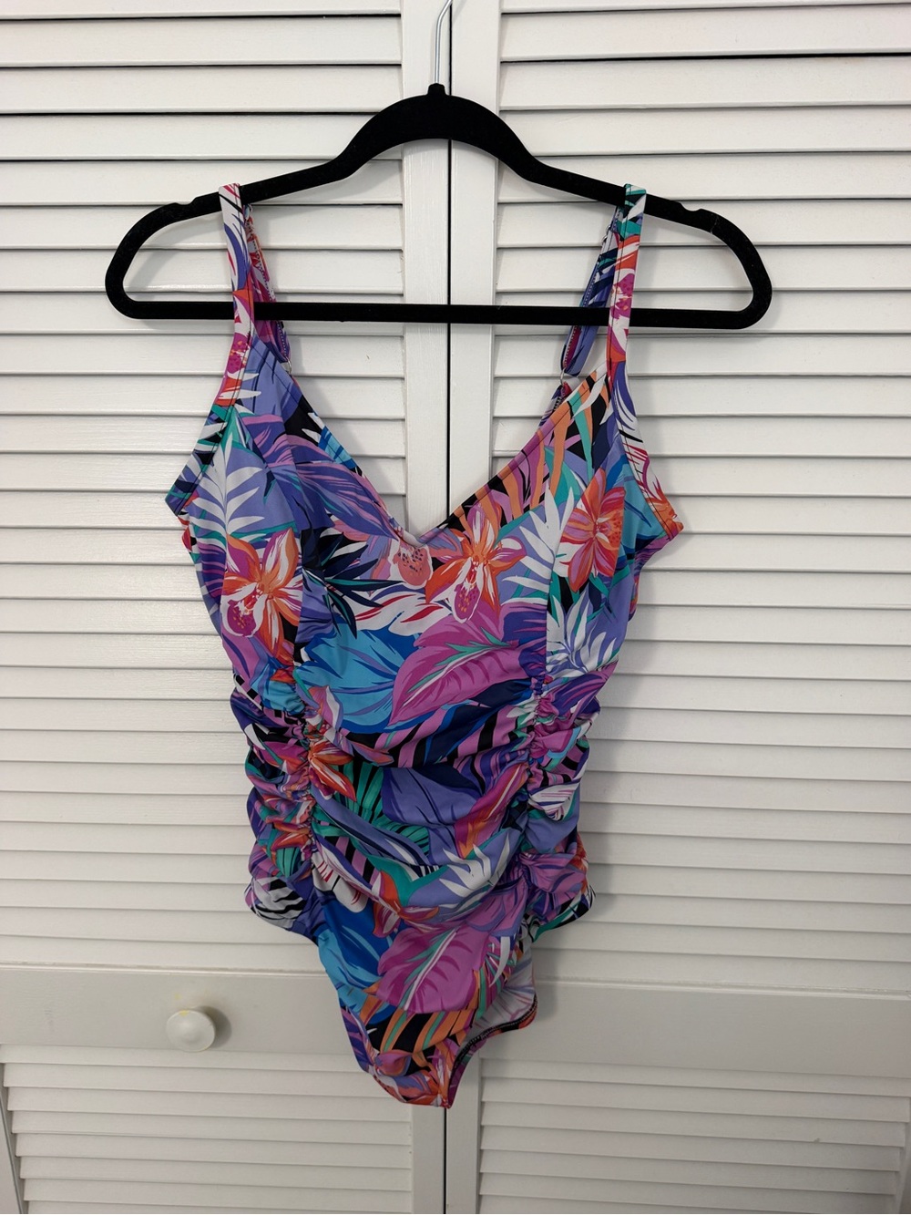 Women’s Floral Tropical One-Piece Swimsuit Size XL